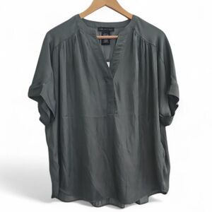 Joan Vass V-Neck Blouse XL NWT Green Relaxed Fit Top Workwear Office Ready